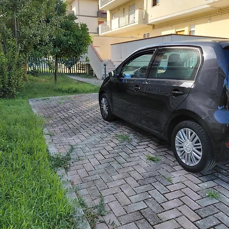 La Casa Di Ale Pineto